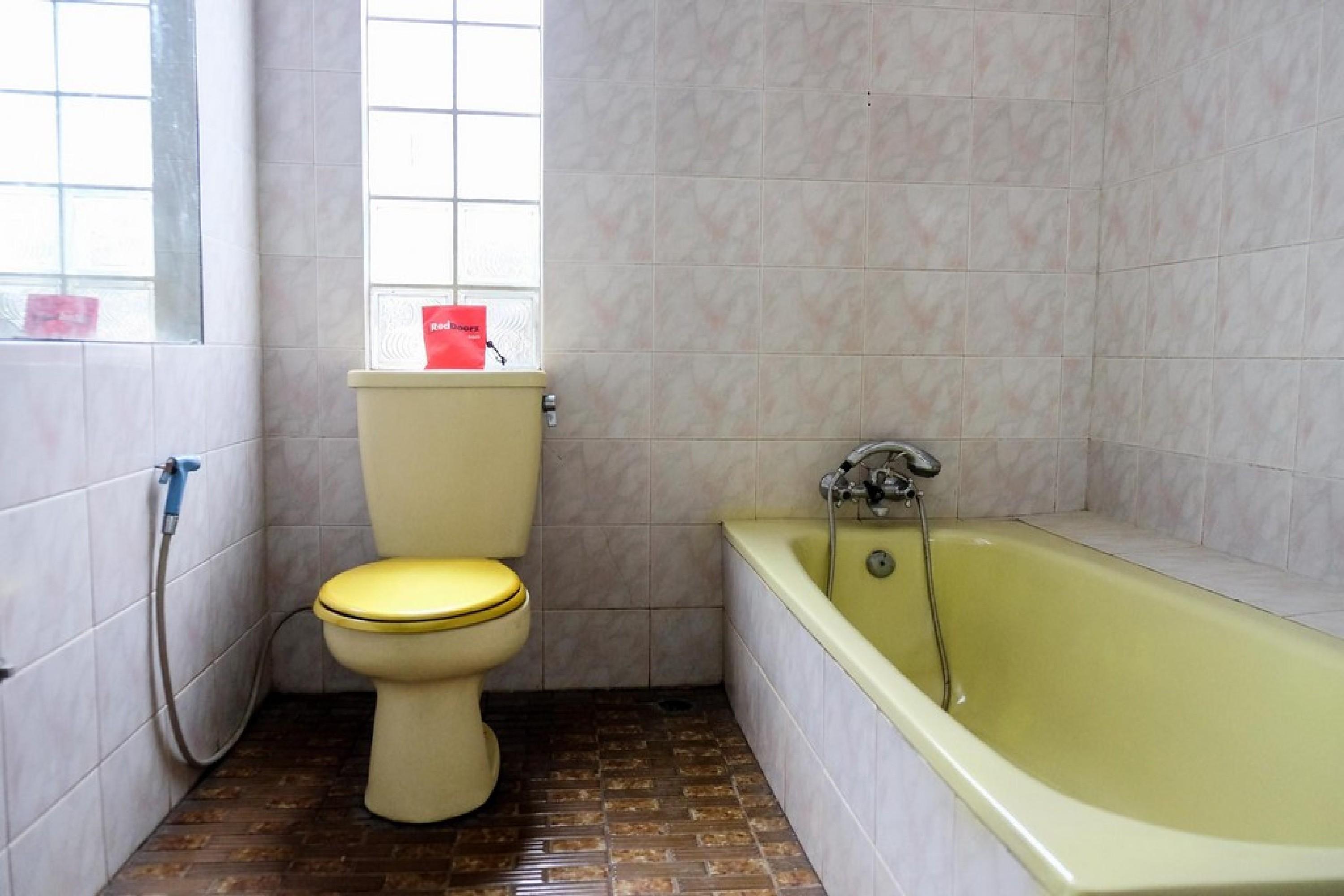 Reddoorz Plus Near Jalan Baru Bogor Ngoại thất bức ảnh