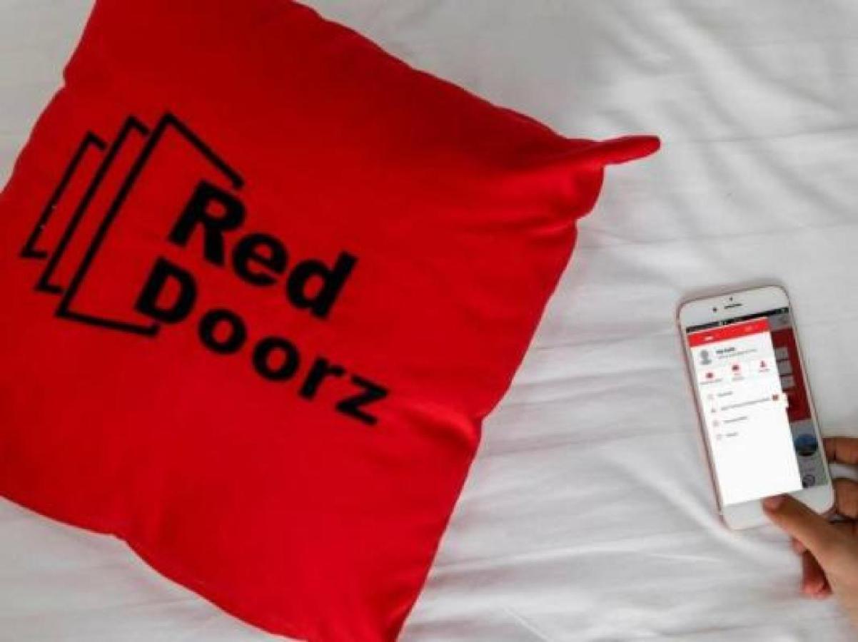 Reddoorz Plus Near Jalan Baru Bogor Ngoại thất bức ảnh